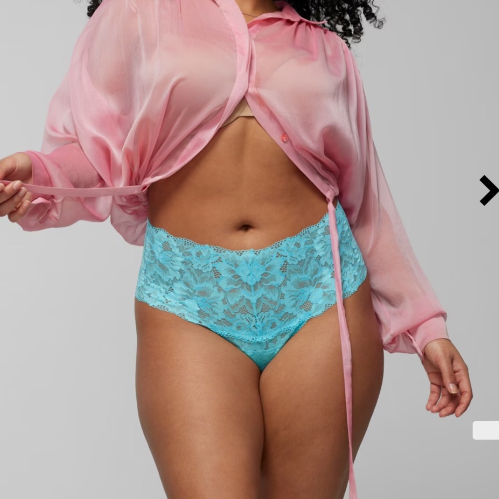 Turquoise Soma EMBRACEABLE Signature All-Over Lace Retro Thong